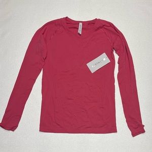 ATHLETA momentum top